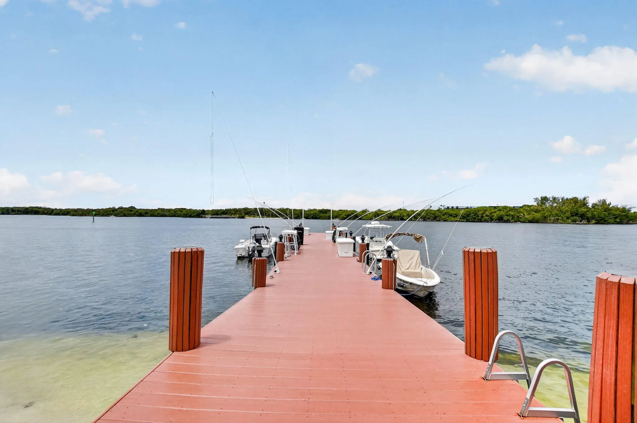 DOCK ON THE INTRACOASTAL