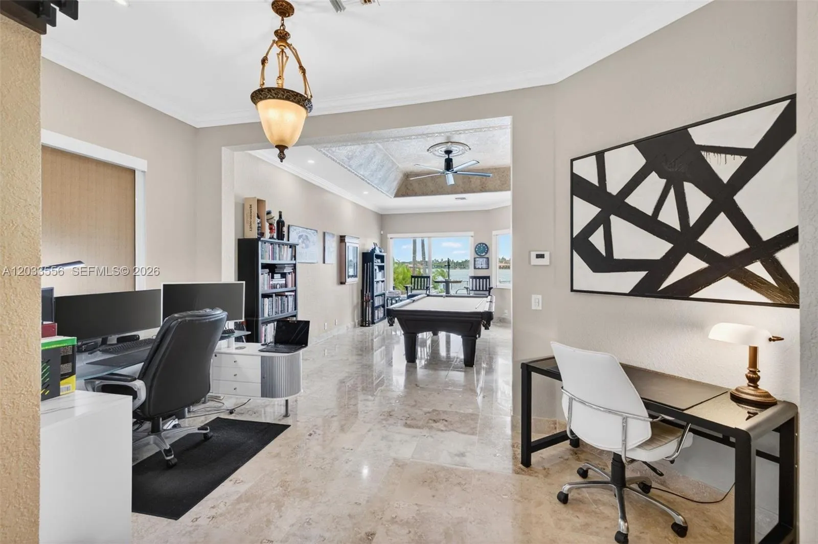 Bonus space in primary suite
