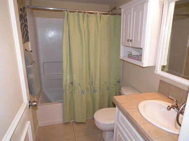 GUEST BATHROOM