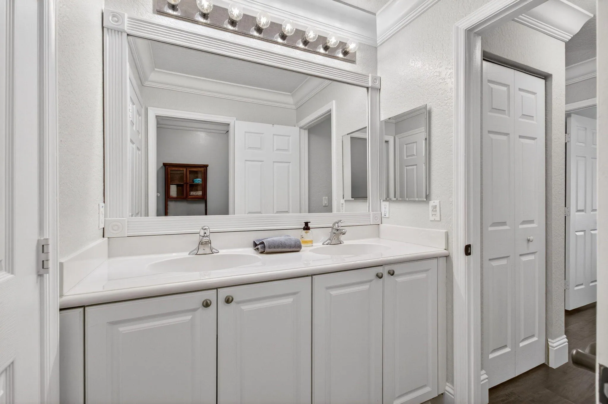 Jack & Jill Bathroom