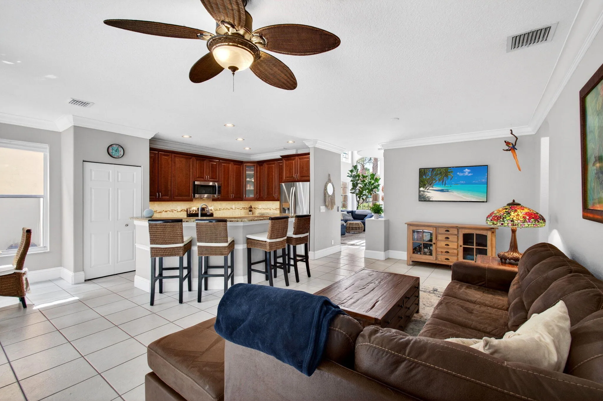 Kitchen/Living Room