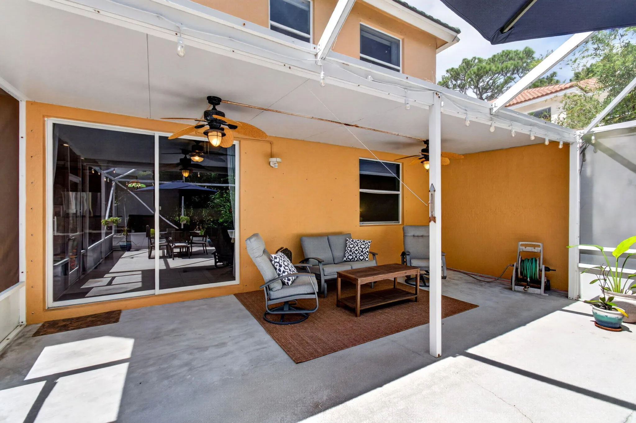 Exterior Covered/Screened Patio