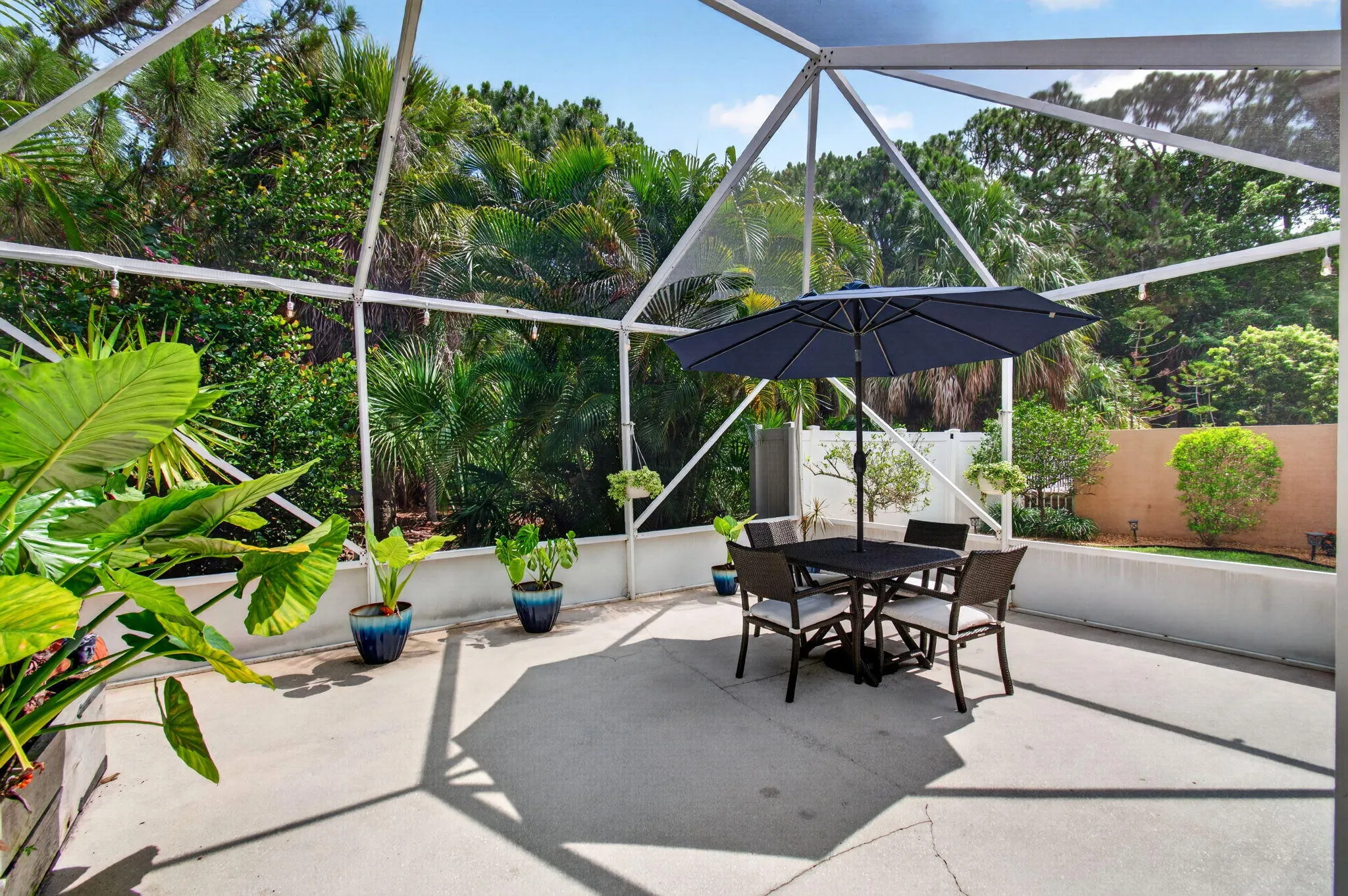 Exterior Covered/Screened Patio