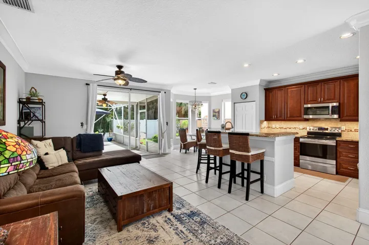 Kitchen/Living Room