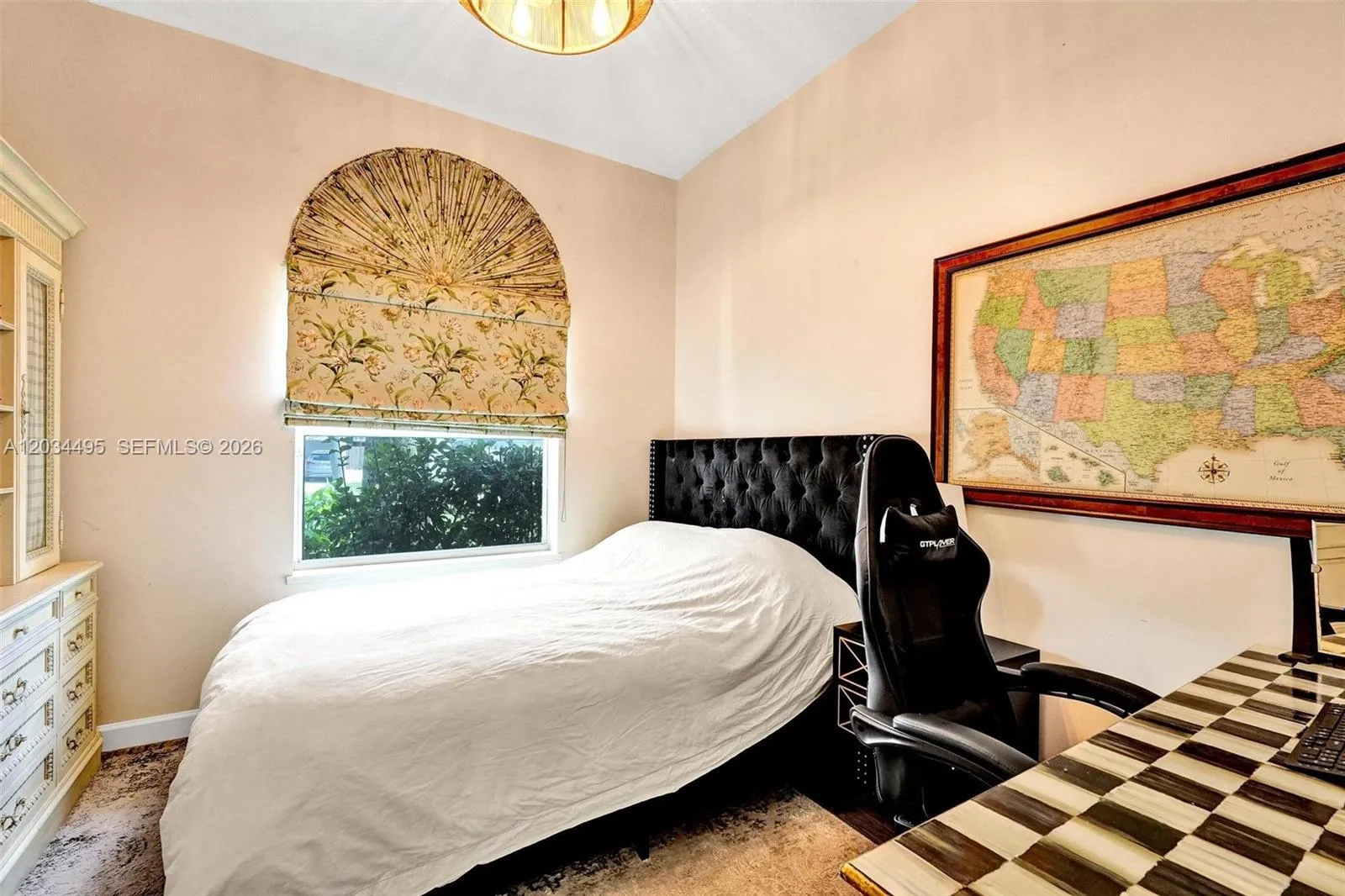 Property photo 123
