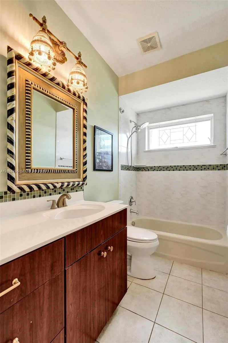 Property photo 61