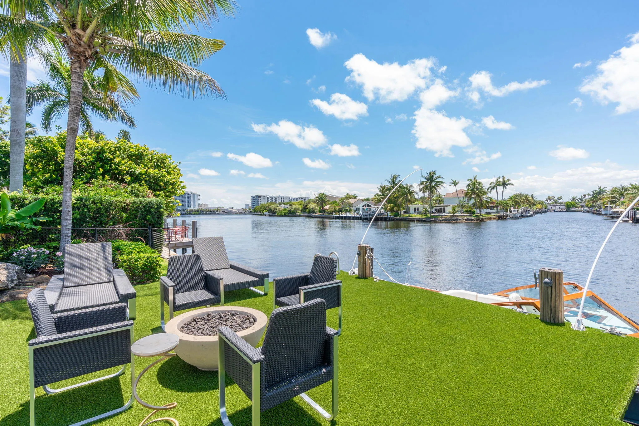65-web-or-mls-1425 Middle River Dr Fort