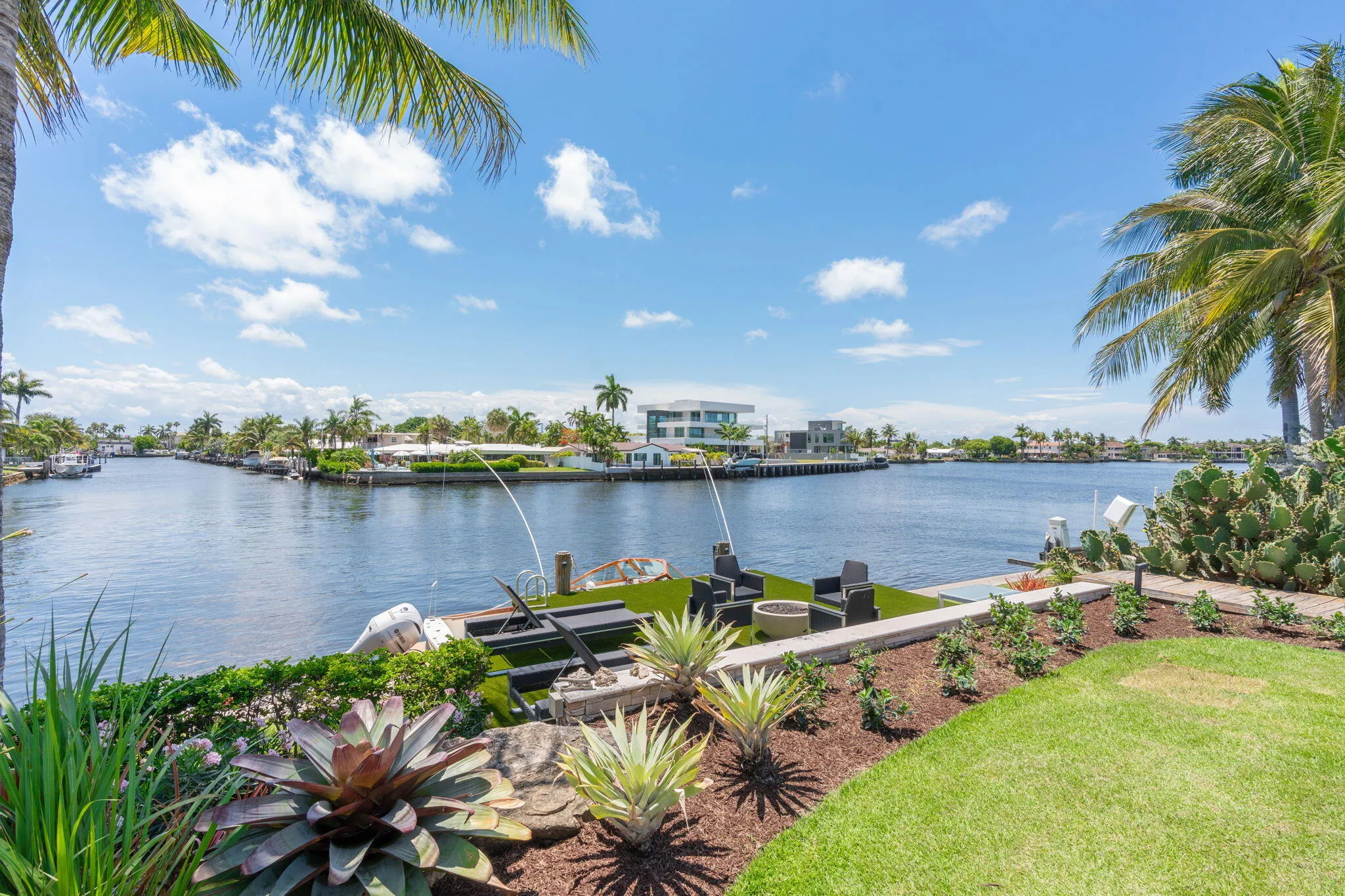 62-web-or-mls-1425 Middle River Dr Fort