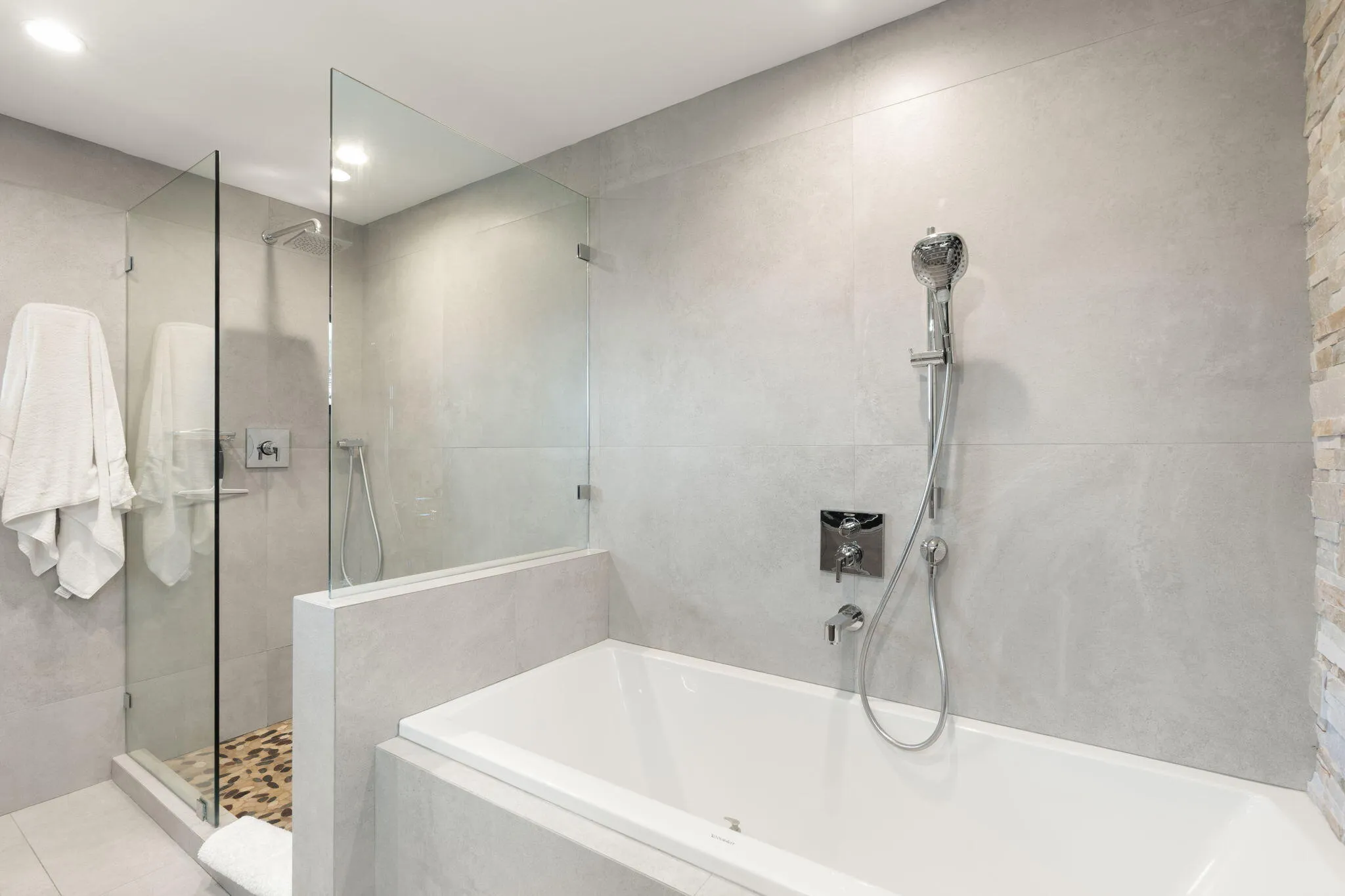 49-web-or-mls-1425 Middle River Dr Fort