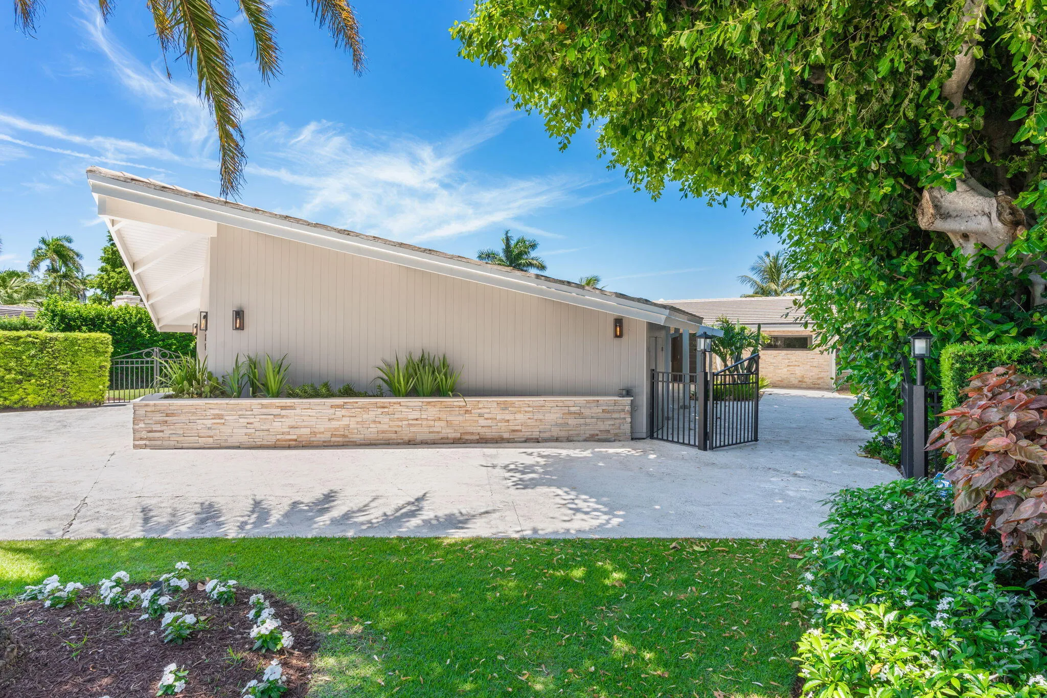 6-web-or-mls-1425 Middle River Dr Fort L