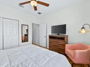 Second bedroom