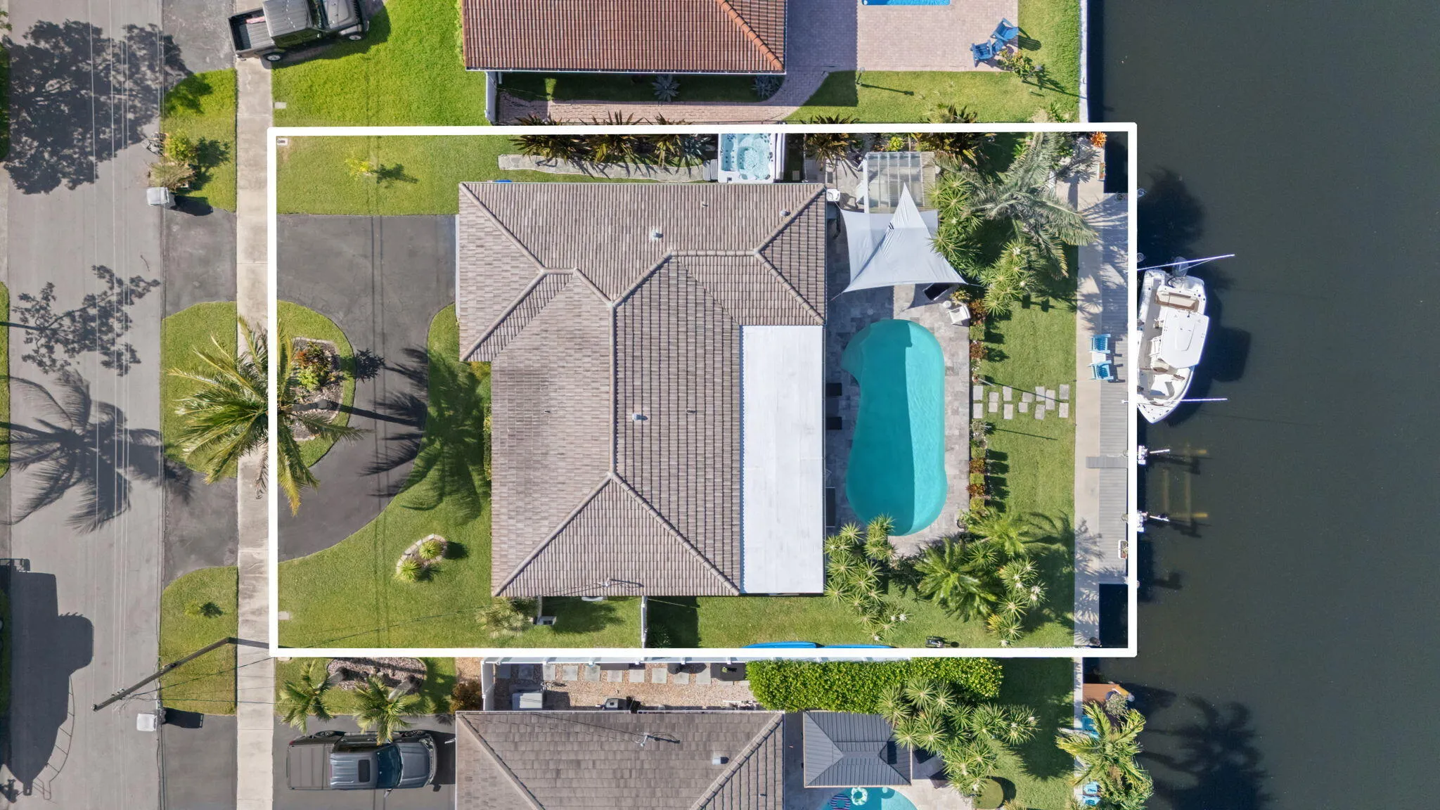 46-web-or-mls-240 SE 2nd Ave, Pompano Be