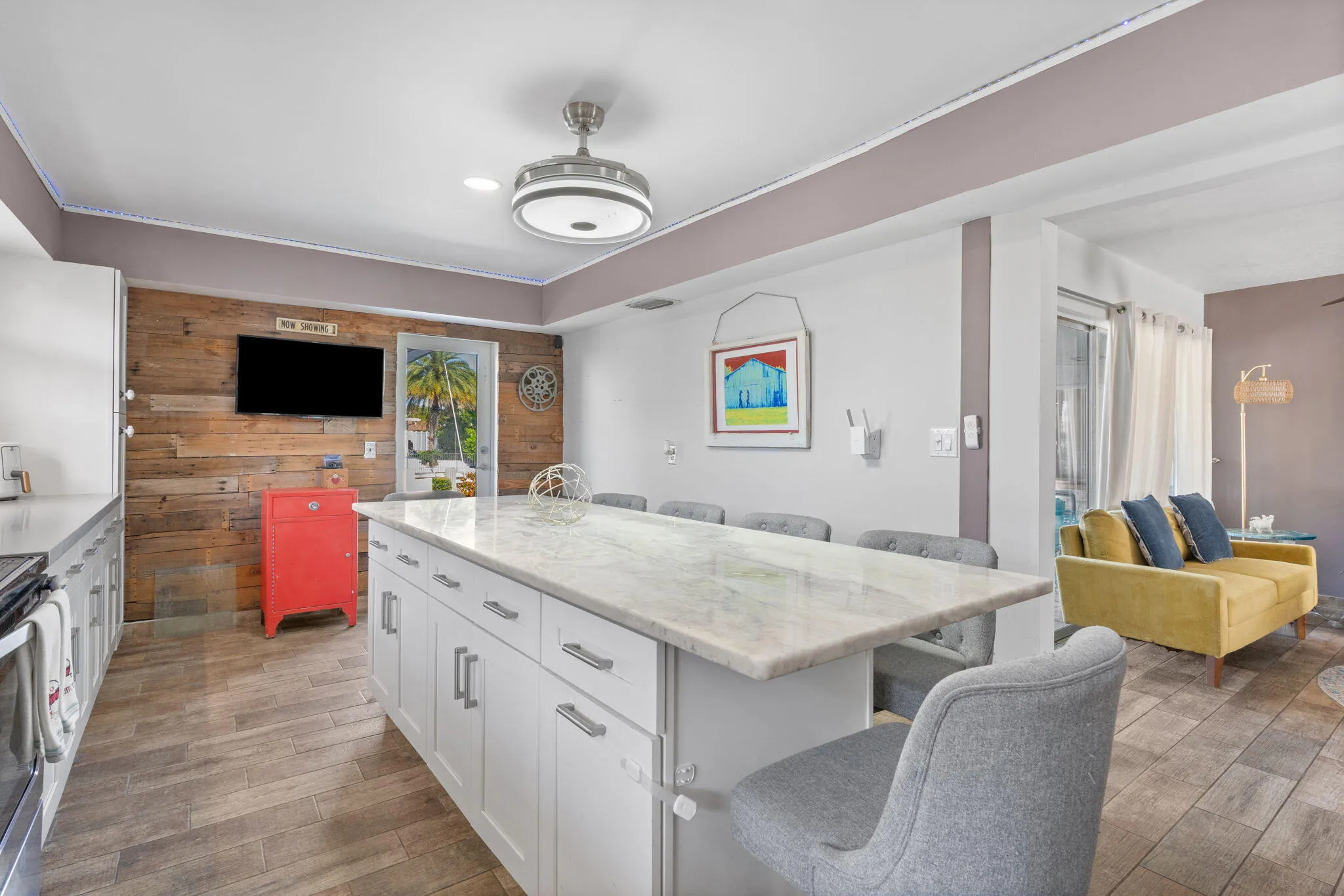 22-web-or-mls-240 SE 2nd Ave, Pompano Be