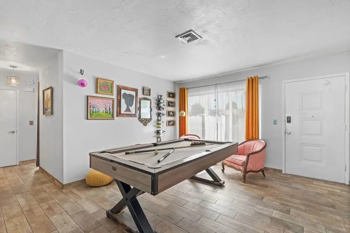 15-web-or-mls-240 SE 2nd Ave, Pompano Be