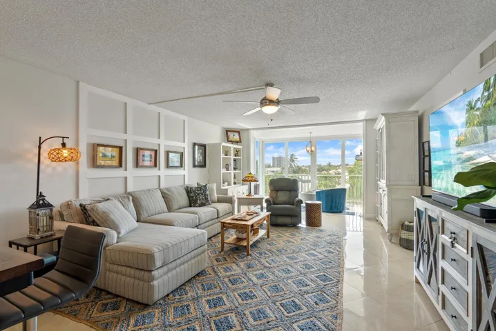 Millwork and porcelain floors