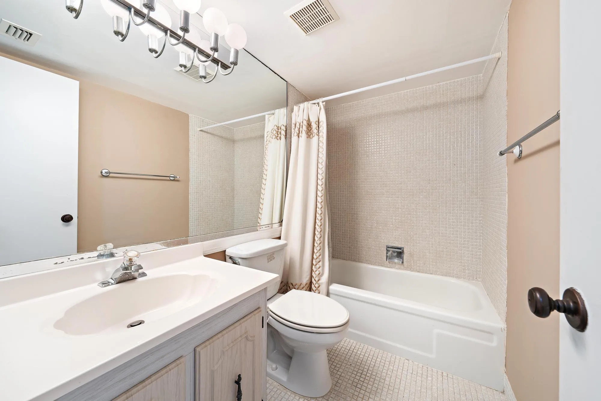 4200 N Ocean Dr 1404-3