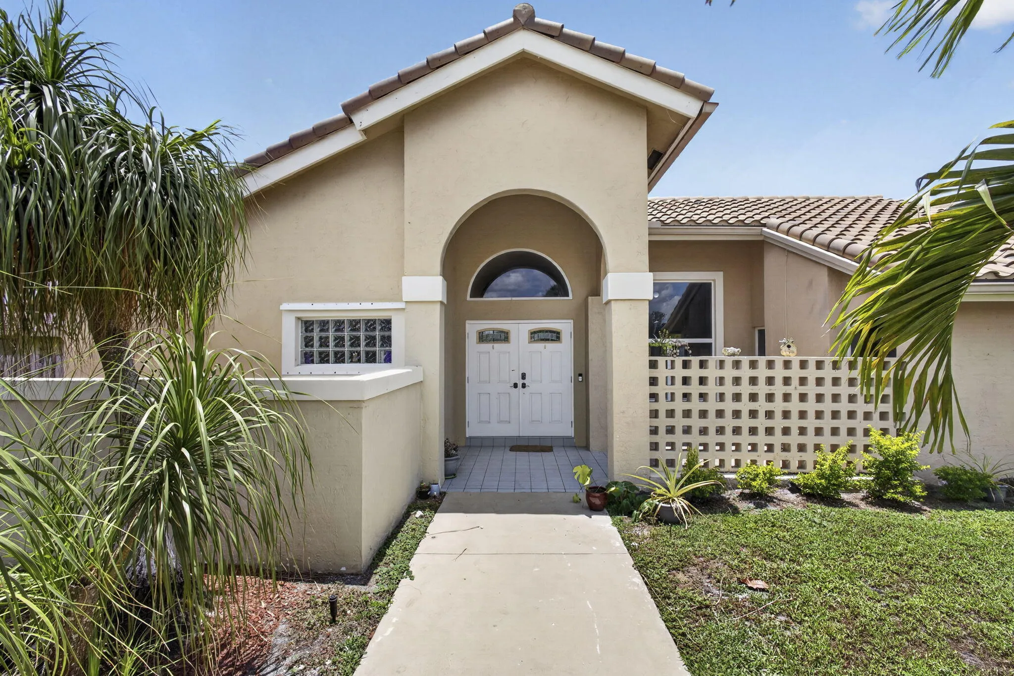 2-web-or-mls-BS1A2097