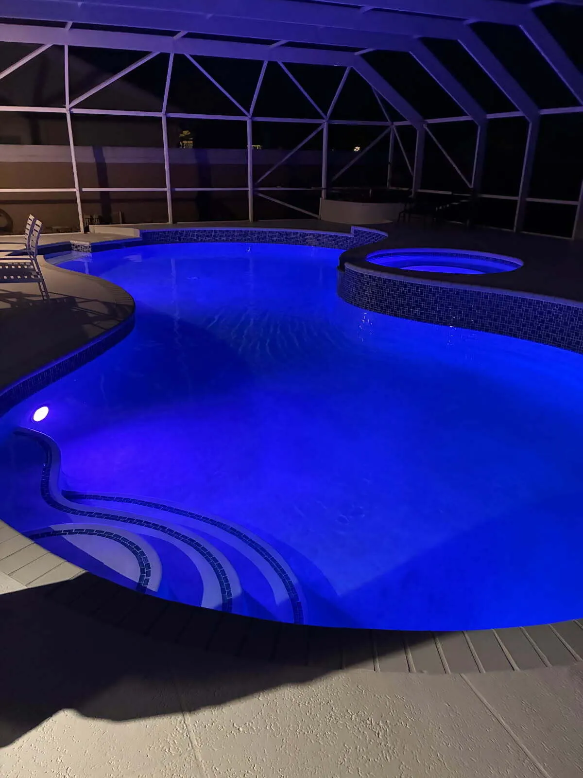 Dramatic Pool Lighting Updates