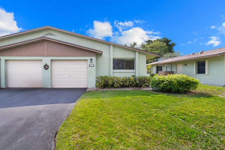 1720 Palmland Dr, 5A