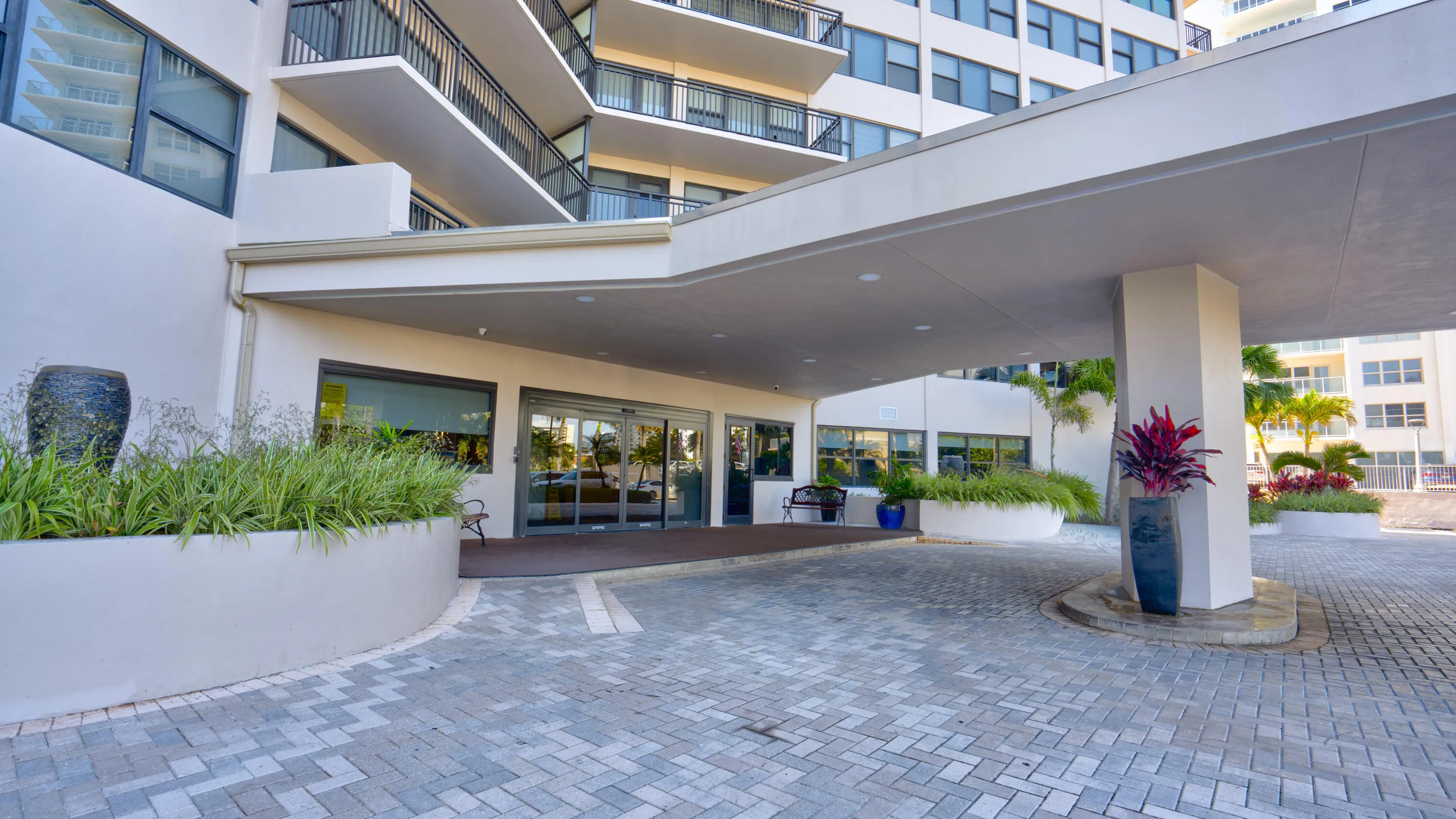 3800 galt ocean drive-2
