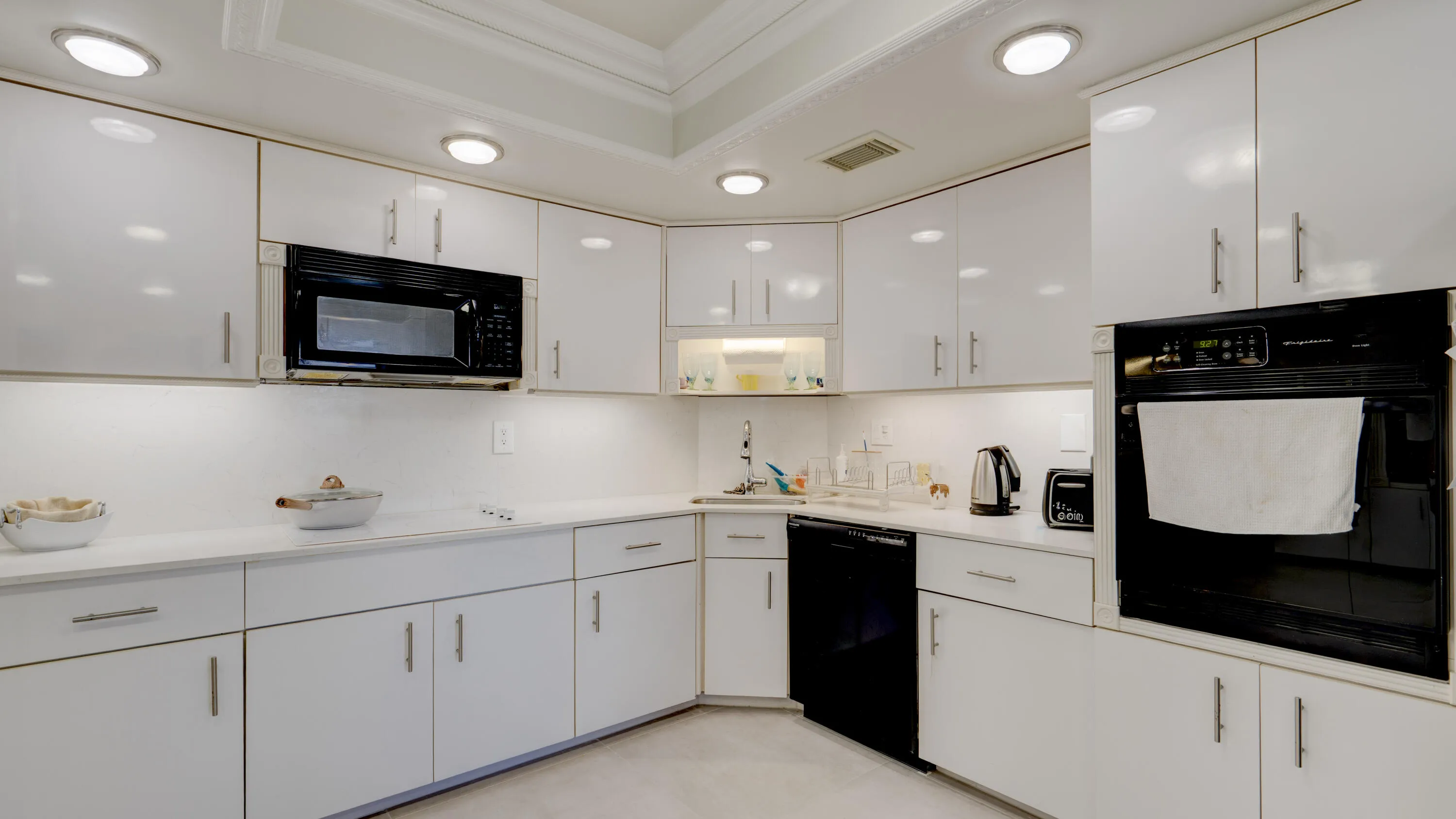 3800 galt ocean drive-17