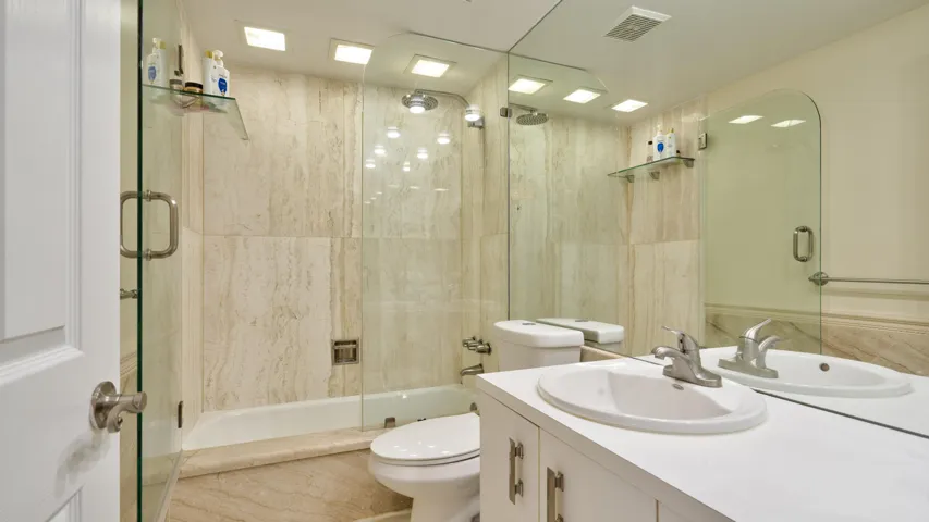 3800 galt ocean drive-30