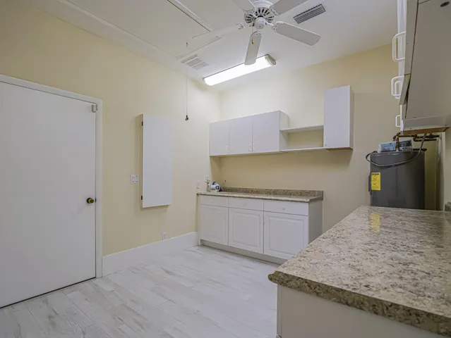 Utility/Craft Room