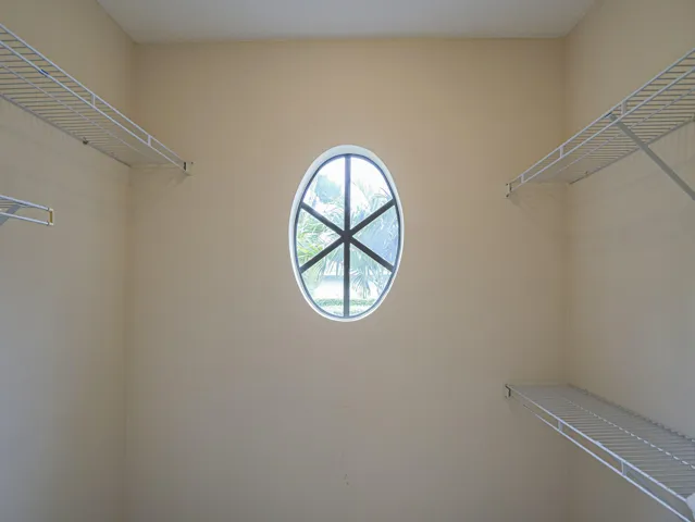 Large 2nd Closet