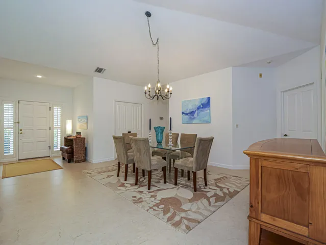 Formal Dining