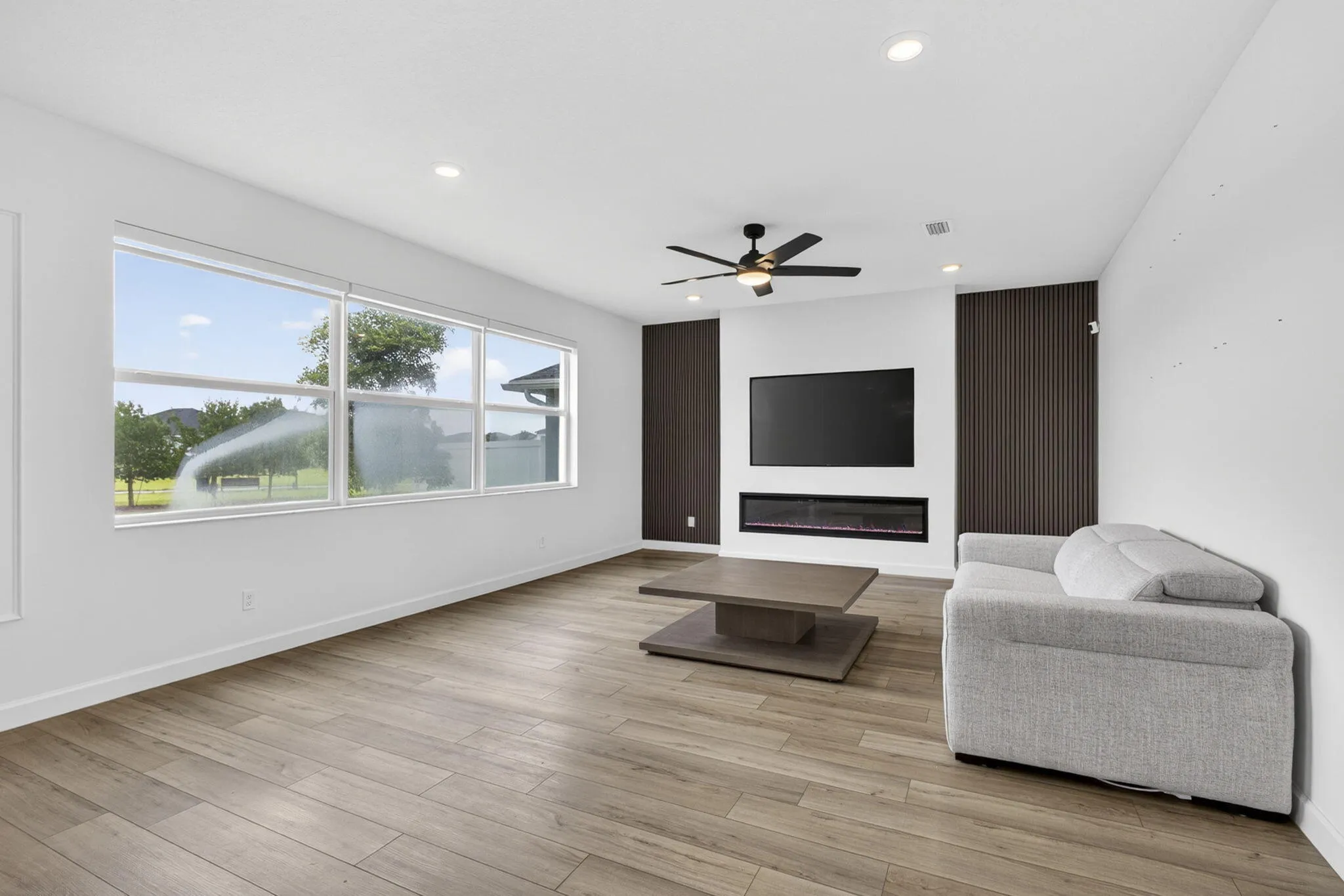 24-web-or-mls-BS1A7461