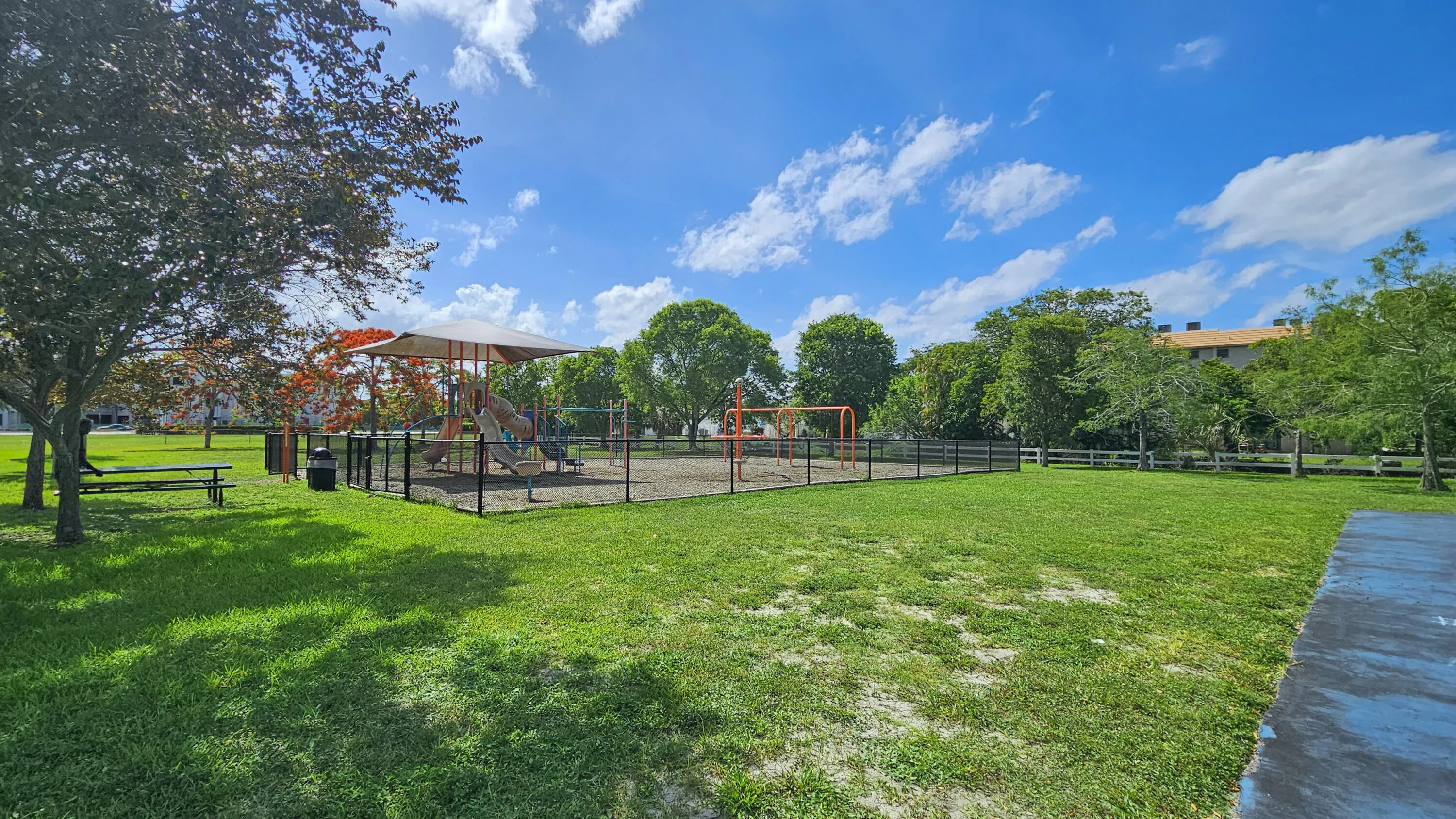 Property photo 50