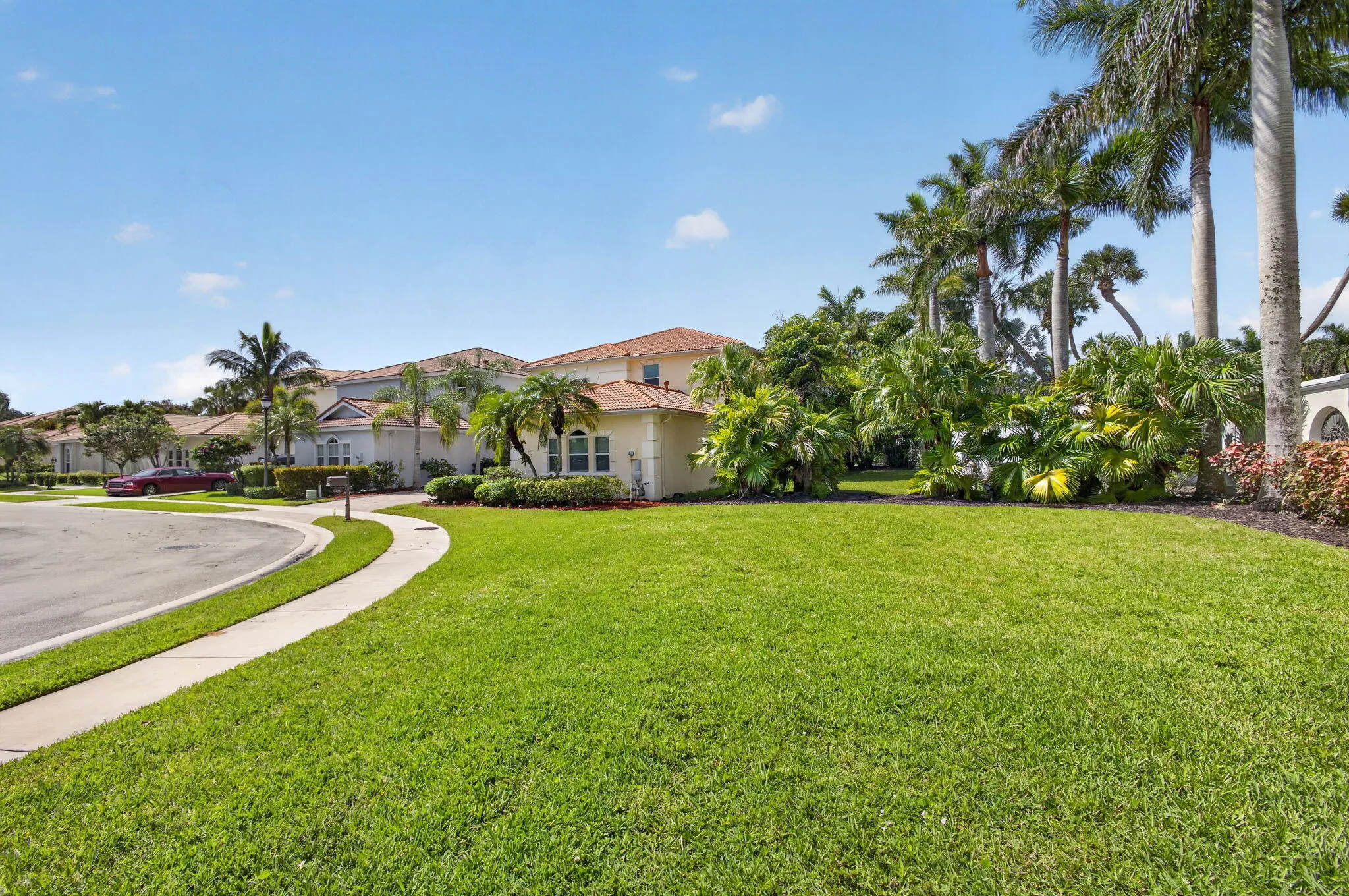 1-web-or-mls-5D1A1247