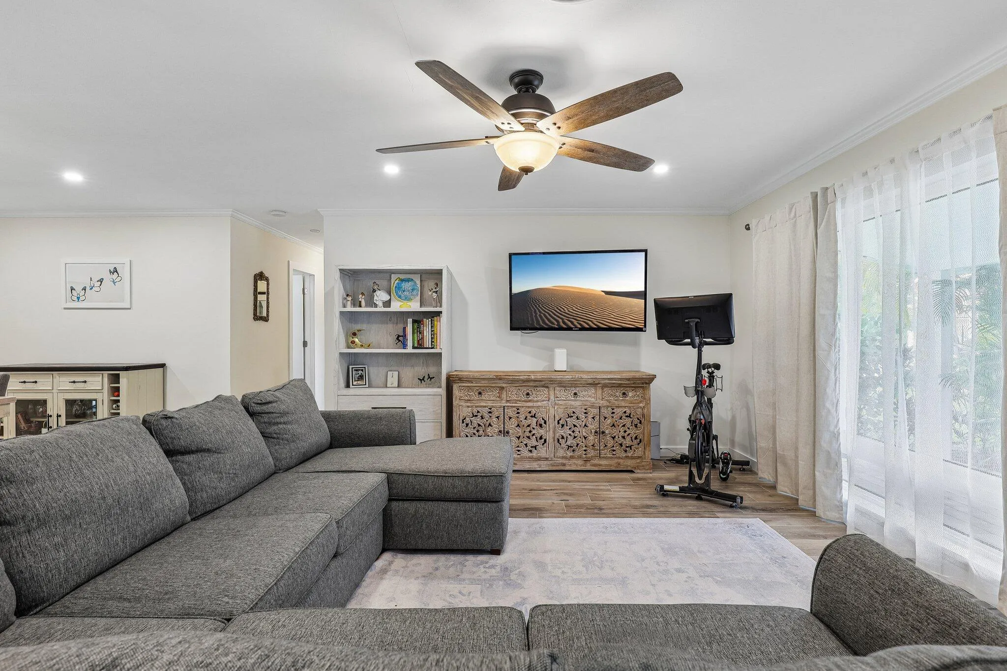 9-web-or-mls-SE 8th Ave-S1006-009