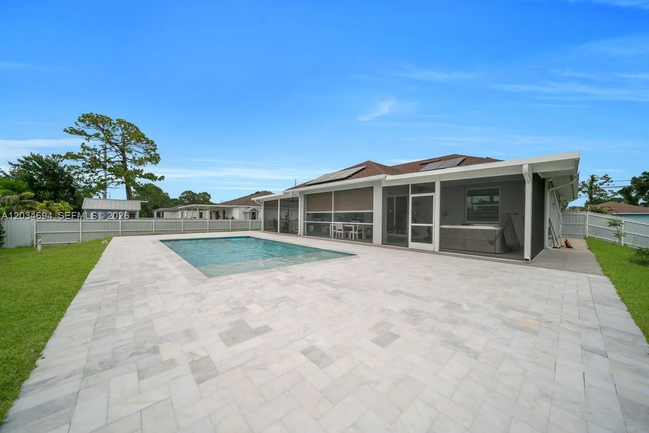 Property photo 32
