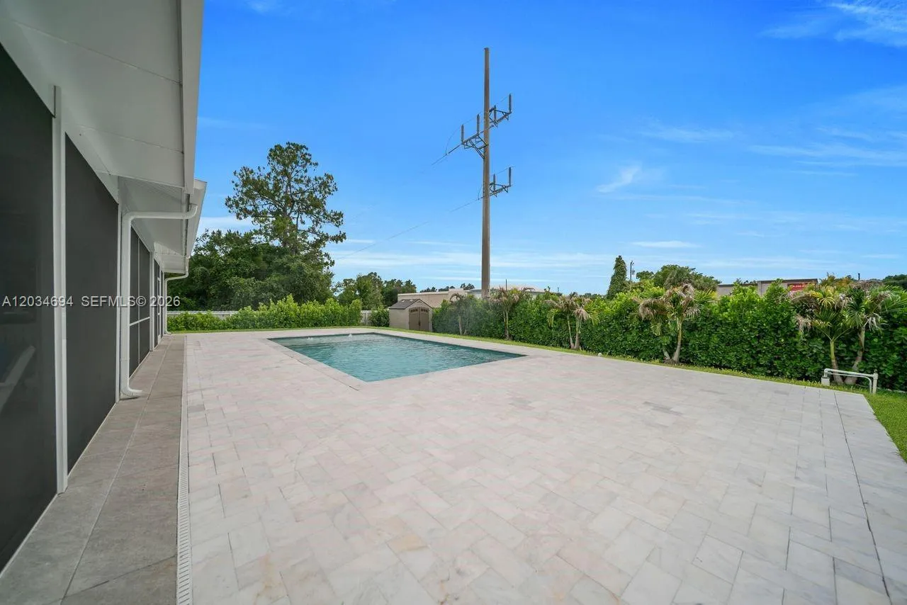 Property photo 30