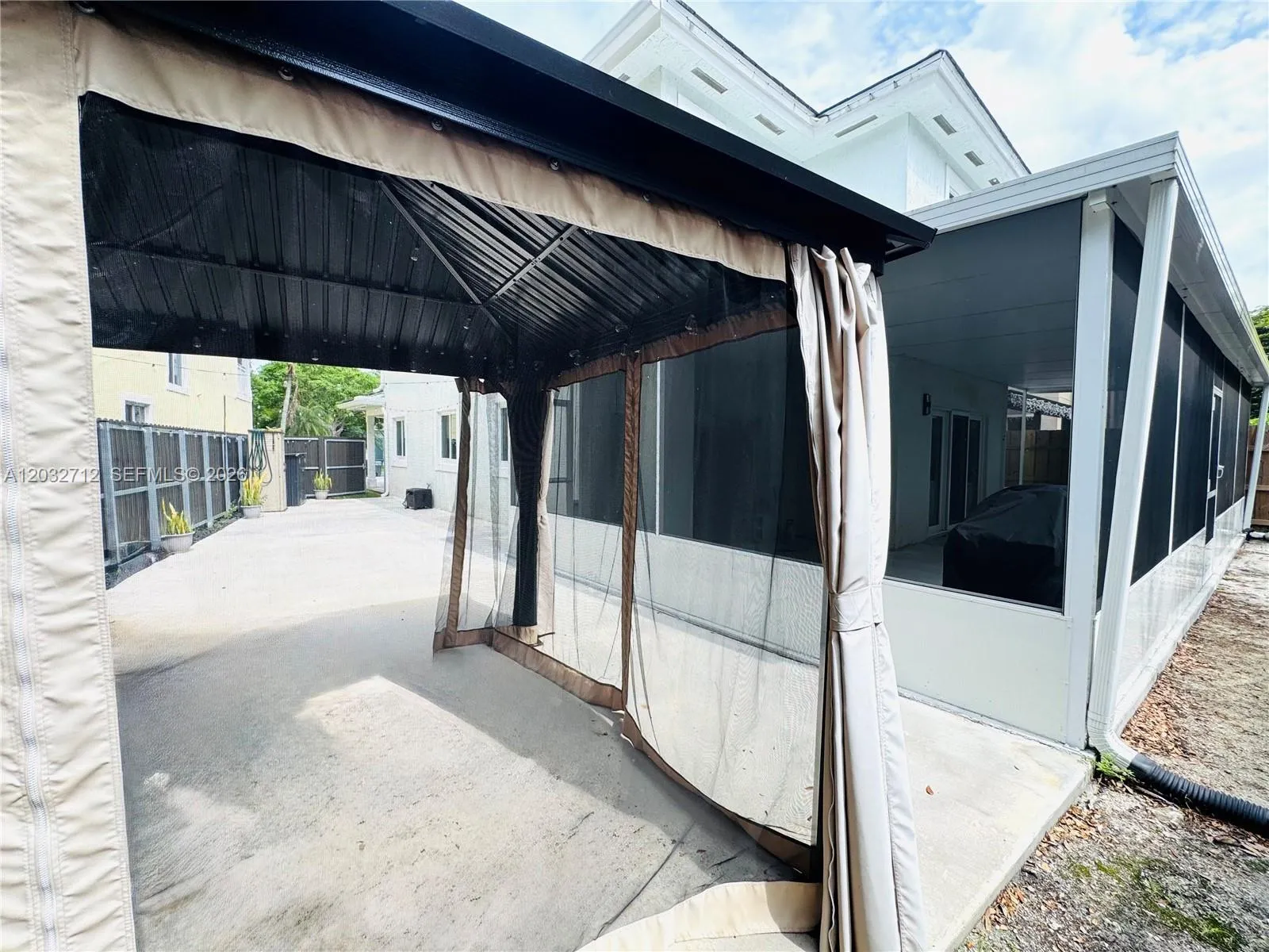 Property photo 34