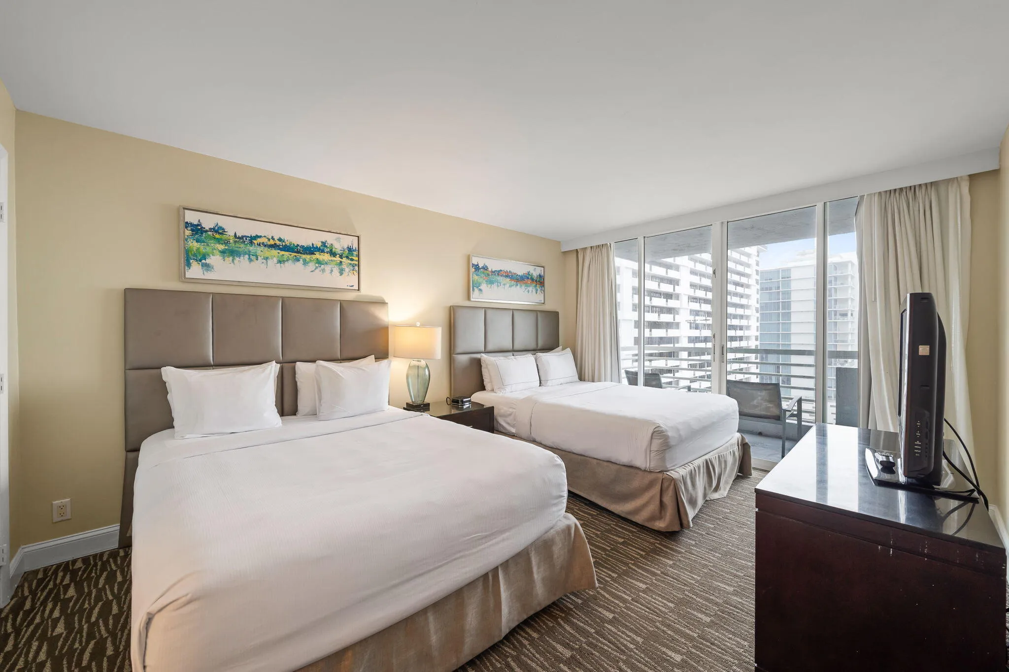 6-web-or-mls-2670 E Sunrise Blvd Unit 11