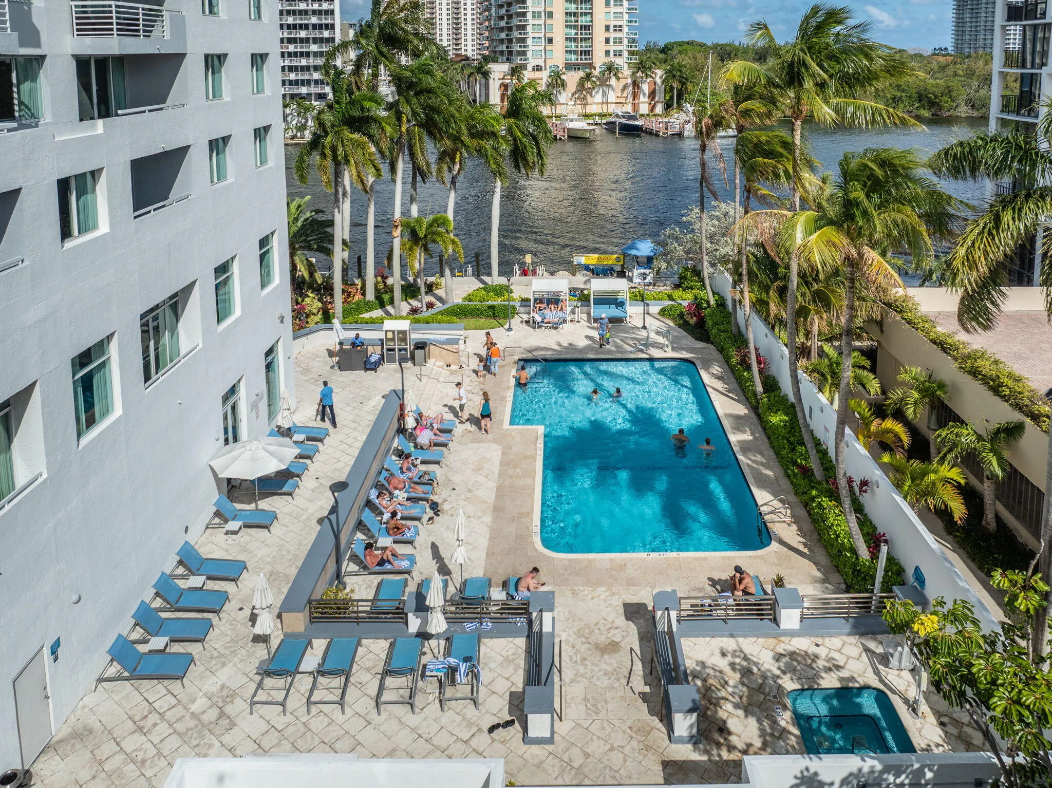 37-web-or-mls-2670 E Sunrise Blvd_aerial