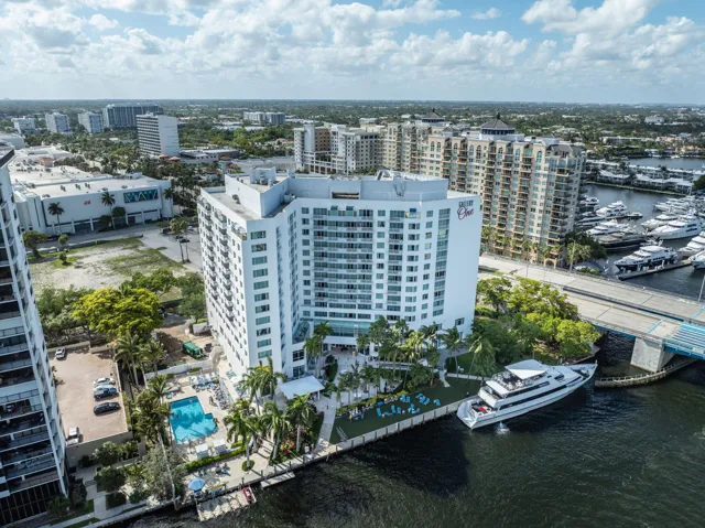 26-web-or-mls-2670 E Sunrise Blvd_aerial
