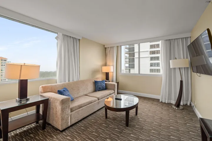 5-web-or-mls-2670 E Sunrise Blvd Unit 12