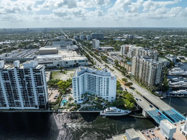 34-web-or-mls-2670 E Sunrise Blvd_aerial