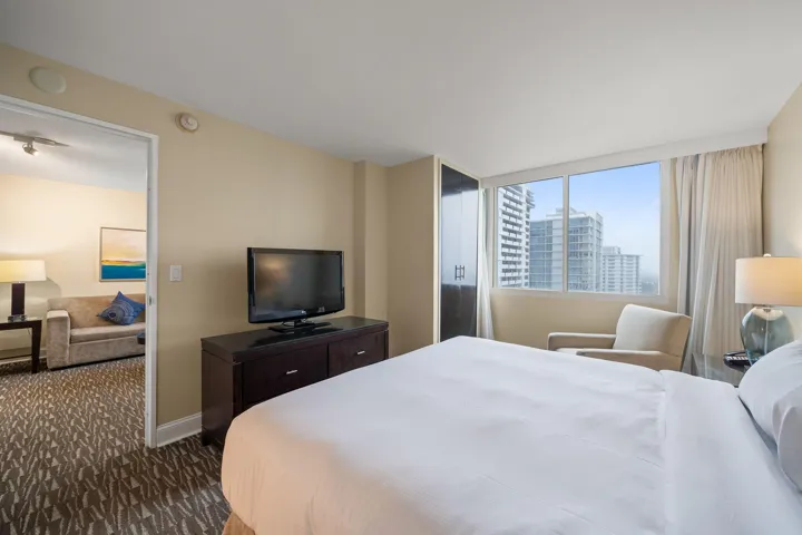 13-web-or-mls-2670 E Sunrise Blvd Unit 1
