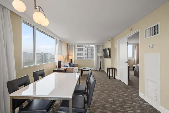 9-web-or-mls-2670 E Sunrise Blvd Unit 12
