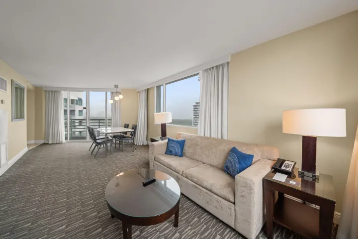 6-web-or-mls-2670 E Sunrise Blvd Unit 12