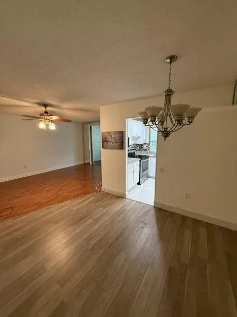 dining area without furniture