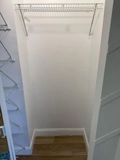 bed 2 closet