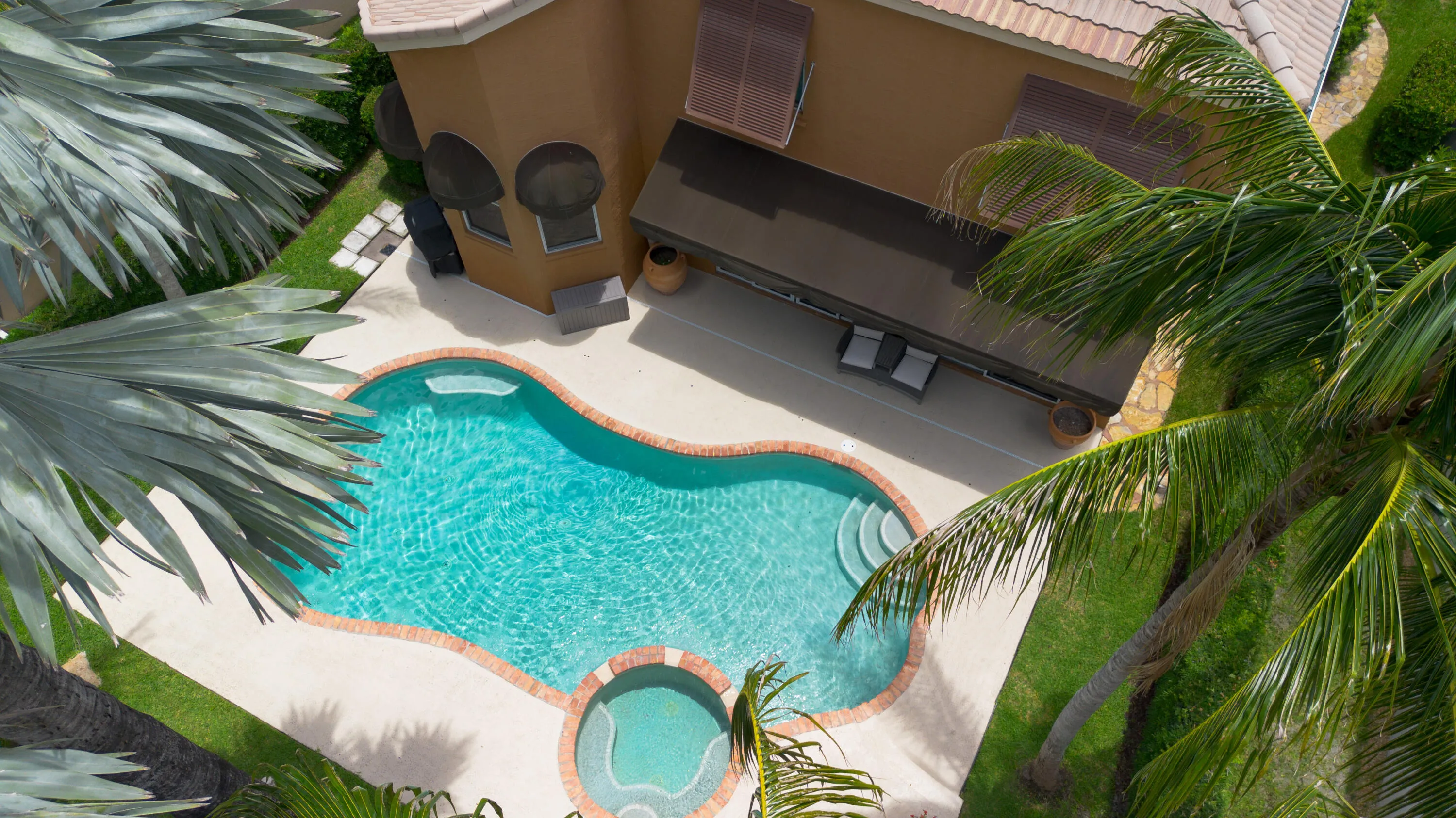 Private free-form heated pool