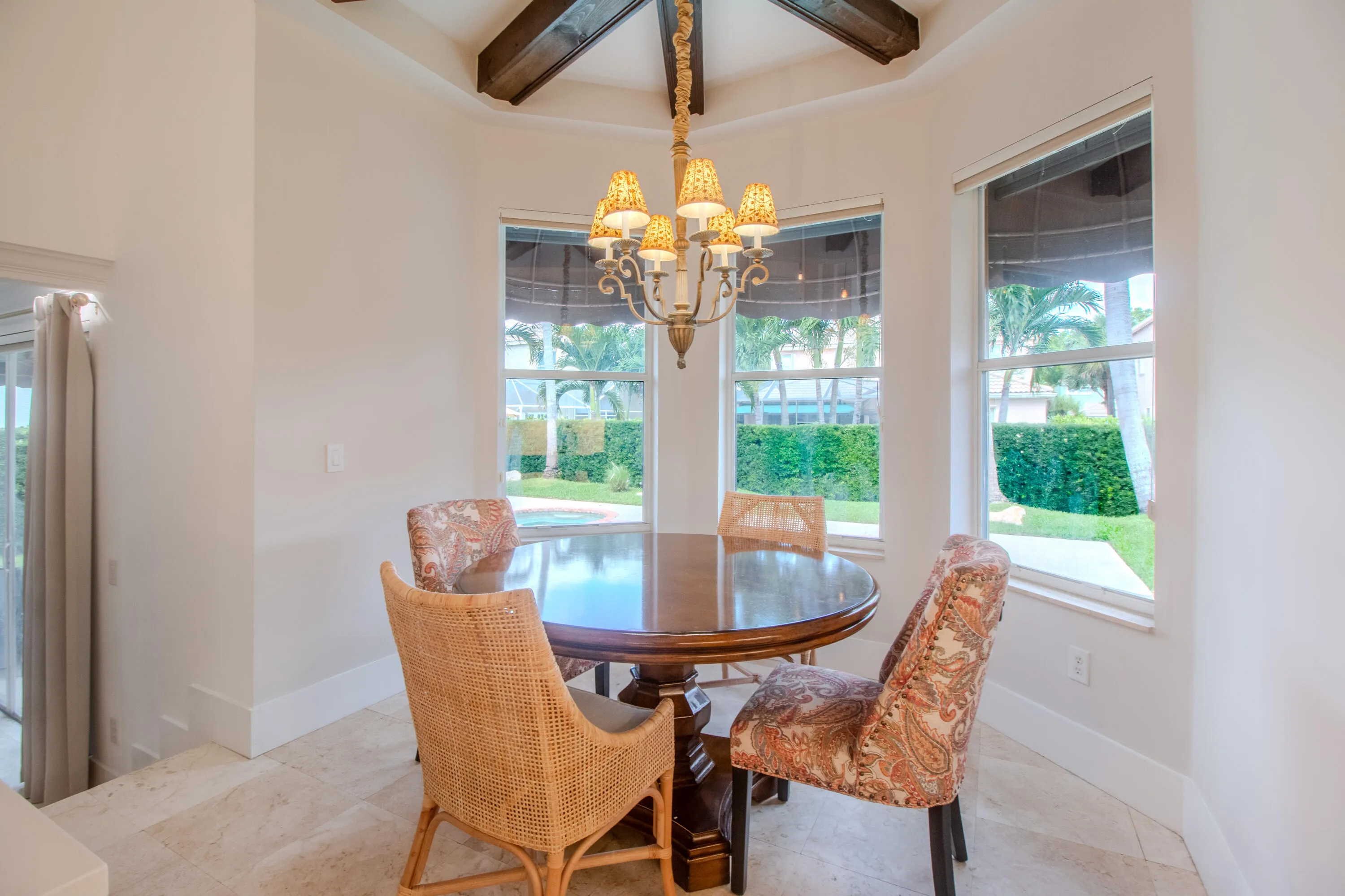 Sunny Breakfast Nook
