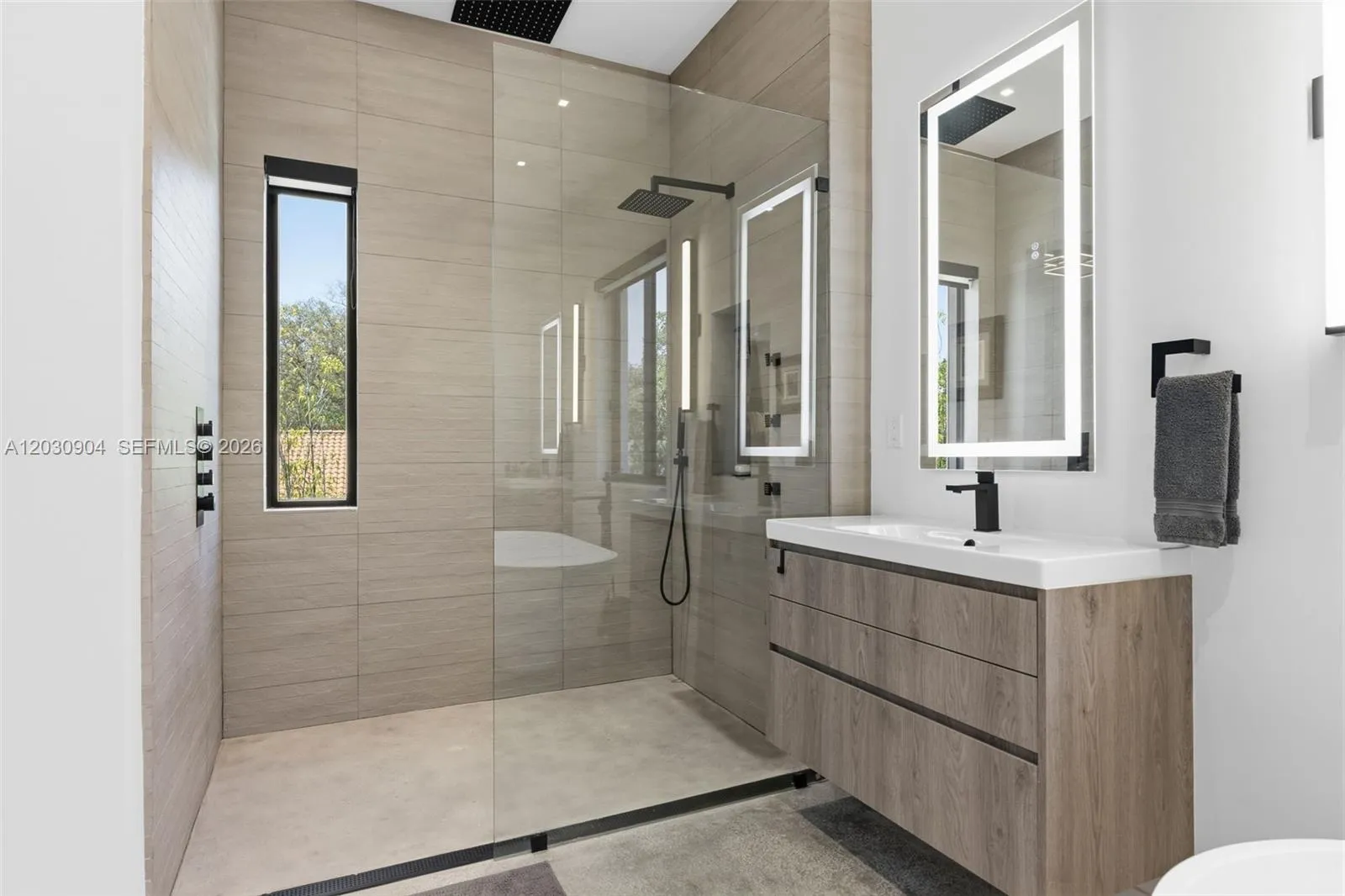 Property photo 51