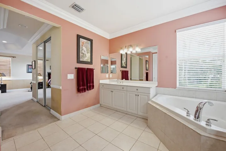 Soaking Tub